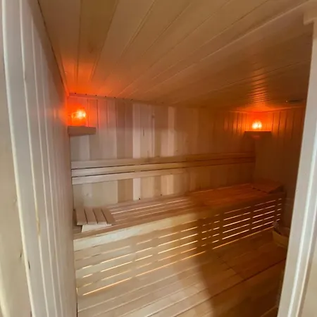 Dina Lux Apartment